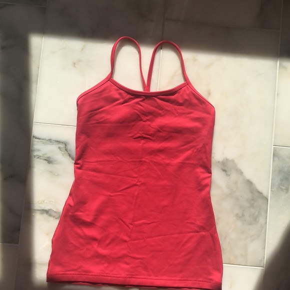 2 Lulu lemon workout tops - Picture 4 of 4